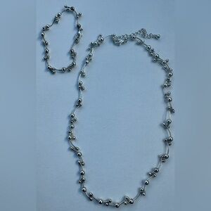 Elegant Silver Beaded Necklace